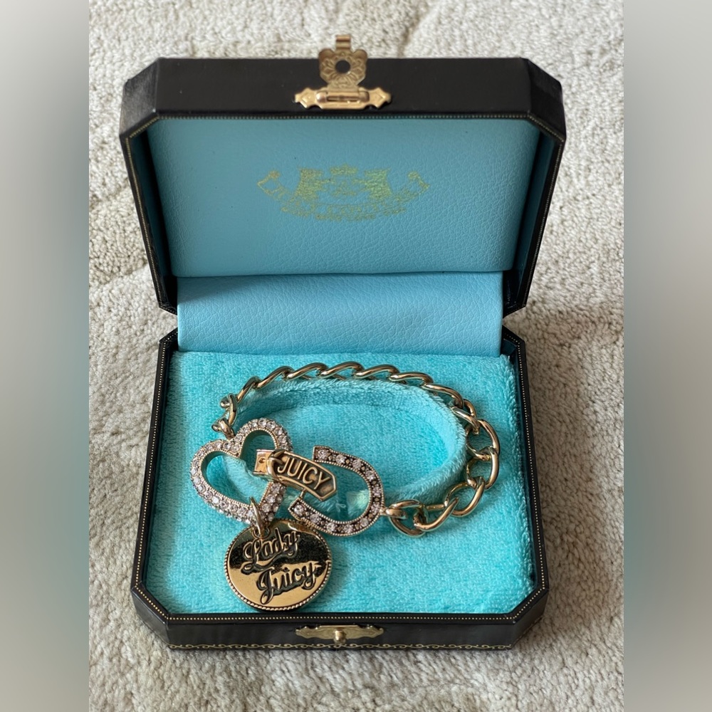 Juicy Couture ‘Lady Juicy’ heart and horseshoe chain bracelet